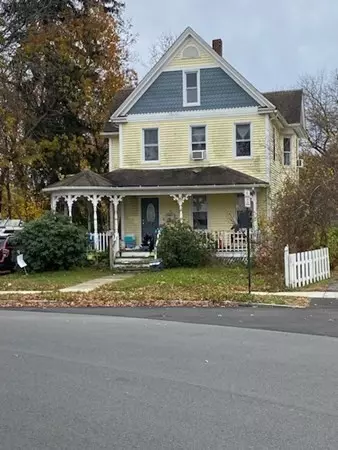 55 Columba St, Chicopee, MA 01020