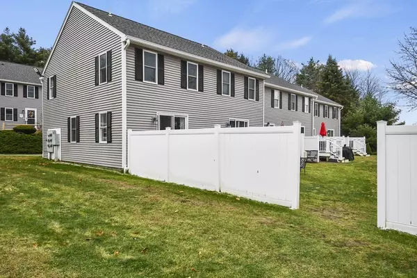 Gardner, MA 01440,23 Olde Colonial Drive #2