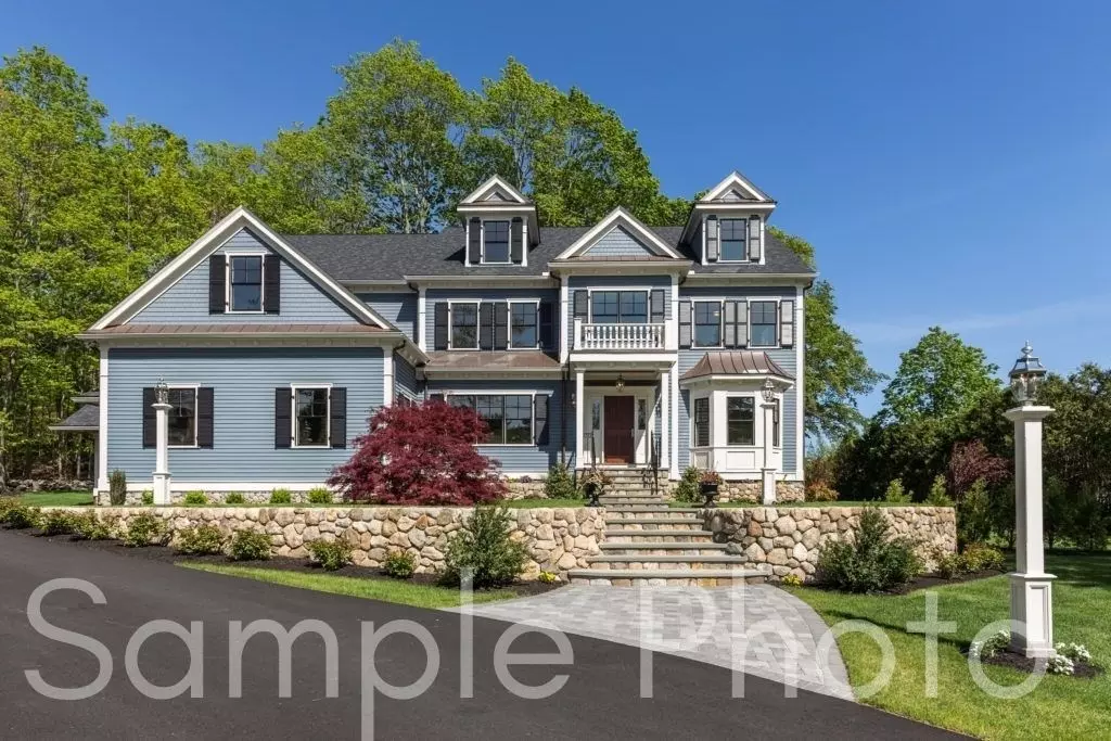 Lynnfield, MA 01940,5 Tuttle Lane