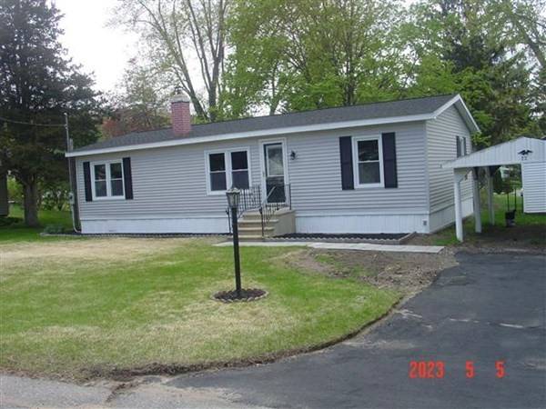 22 Riverview Circle, Brimfield, MA 01010