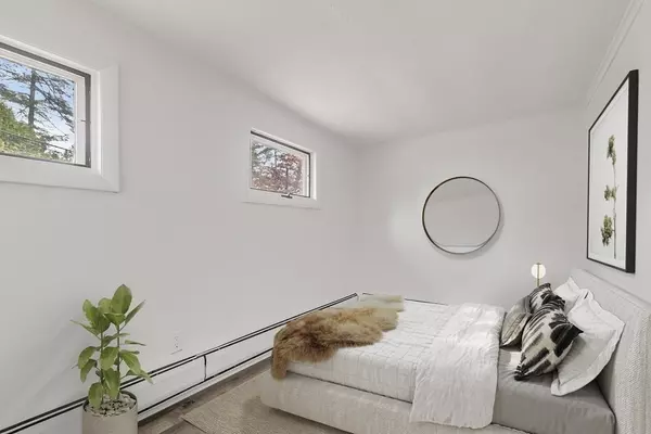 Lakeville, MA 02347,26 Churchill Rd