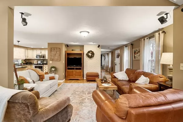 Northbridge, MA 01534,151 Chipper Hill Rd