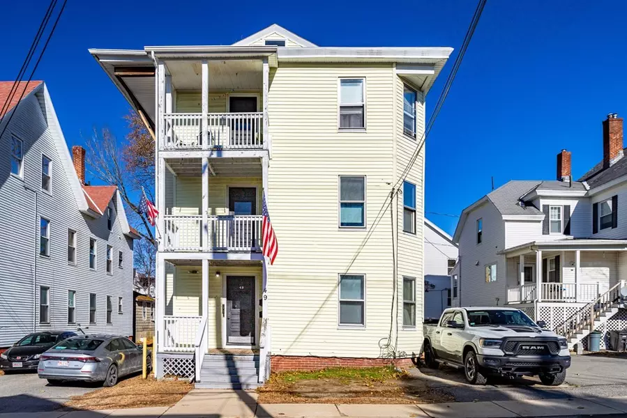 49 Richmond St, Gardner, MA 01440