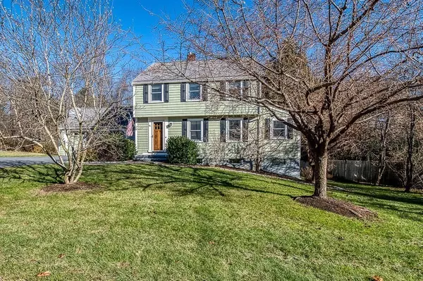 41 Millbrook Rd, Westwood, MA 02090