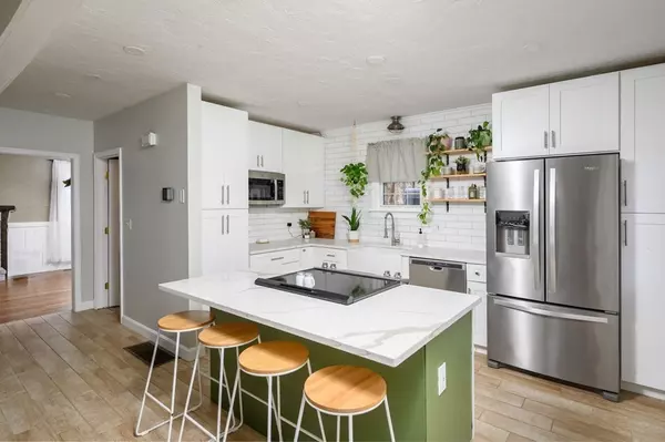 Plymouth, MA 02360,19 Barquentine Dr