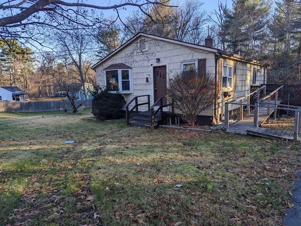 24 Pine Orchard Rd, Glocester, RI 02814