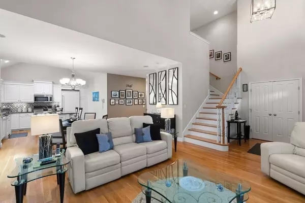 Lynnfield, MA 01940,900 Lynnfield Street #34