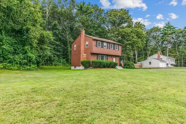 Hanover, MA 02339,22 Cape Cod Ln