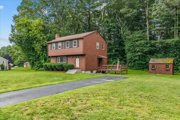 Hanover, MA 02339,22 Cape Cod Ln