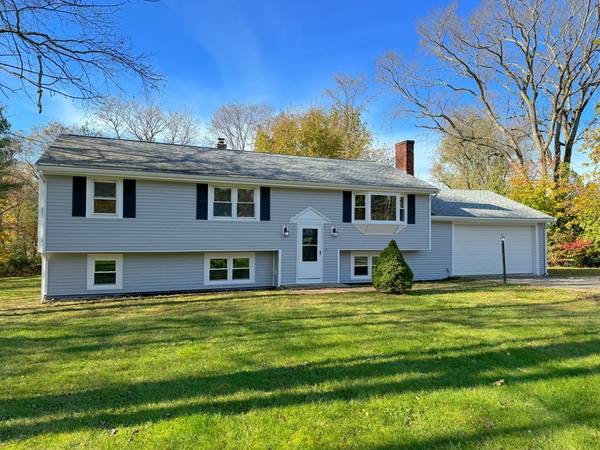 571 Indian Head St, Hanson, MA 02341