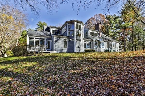 13 Haskell Ln, Harvard, MA 01451