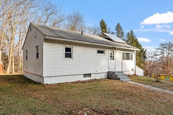 50 Clifton St, Orange, MA 01364