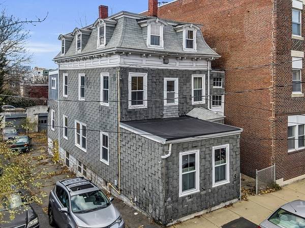 3 Franklin St, Somerville, MA 02145