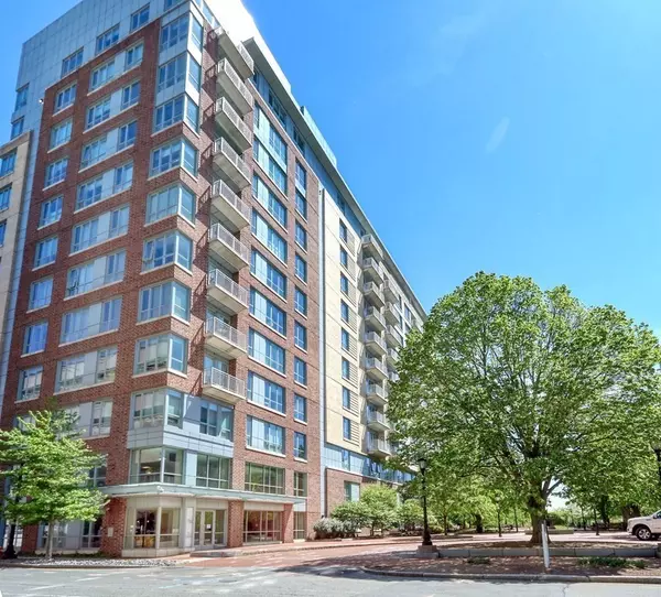 100 Station Landing #207, Medford, MA 02155