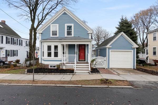 20 Walnut St, Newburyport, MA 01950