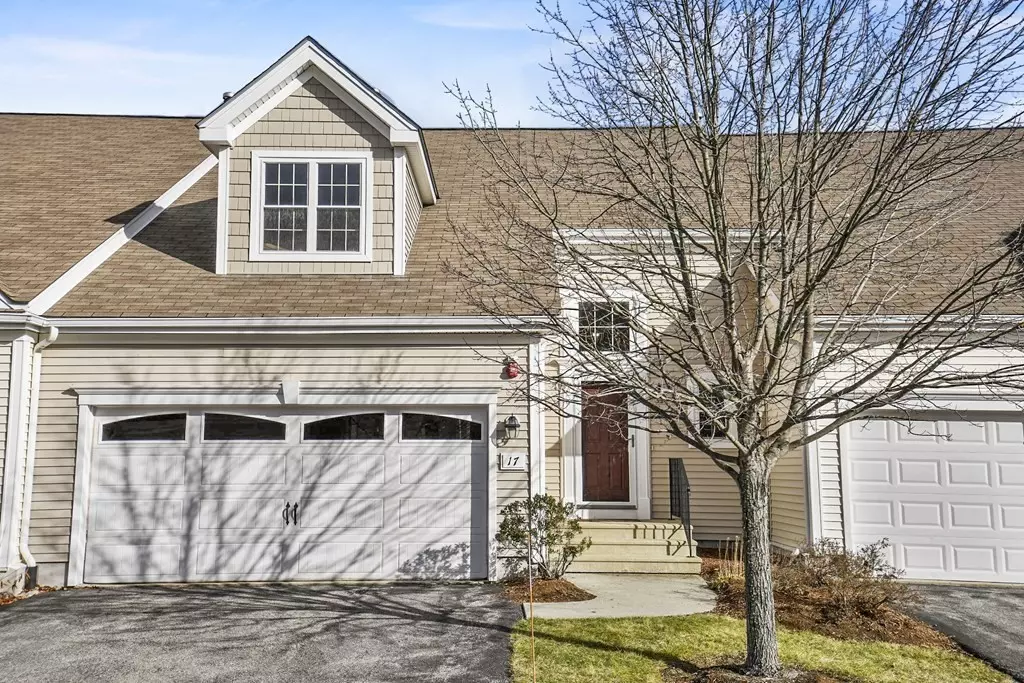Stow, MA 01775,17 Heather Ln #44