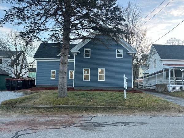 15 West Myrtle St, Orange, MA 01364