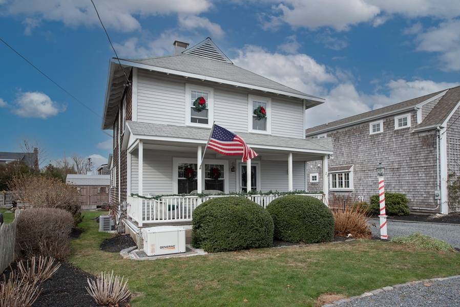 23 Standish Ave, Scituate, MA 02066