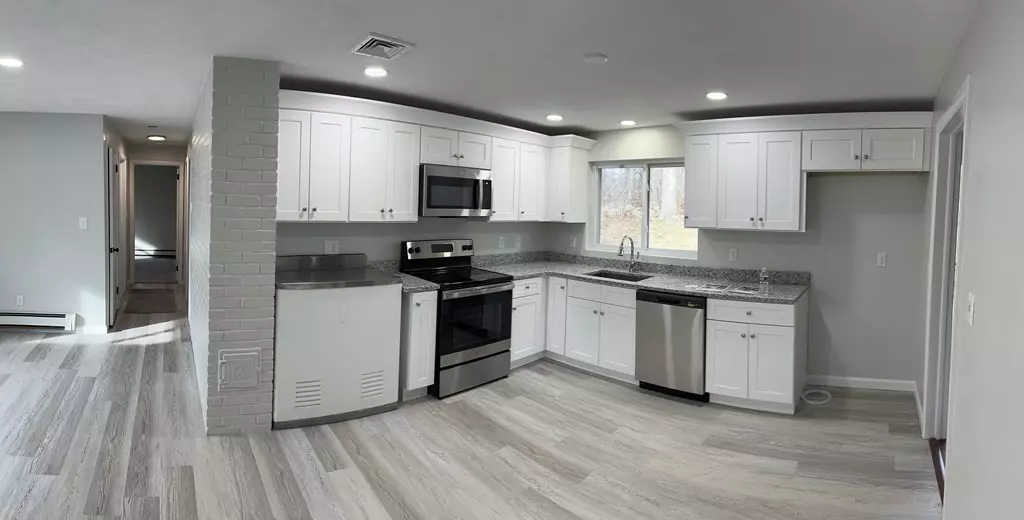 121 Bernard Rd, Brockton, MA 02302