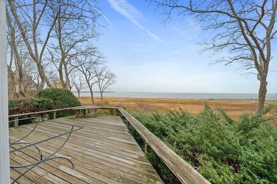 495 Chequessett Neck Rd, Wellfleet, MA 02667