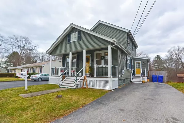 Taunton, MA 02780,29 Oak Ave