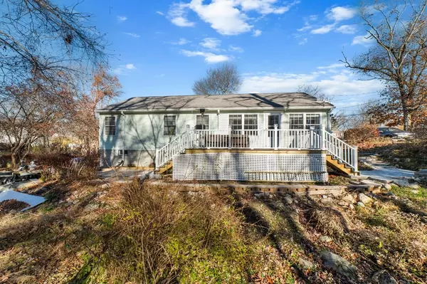 Randolph, MA 02368,29 Woodlawn Rd