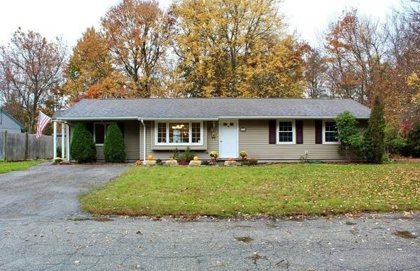 79 Appleby St, Brockton, MA 02302