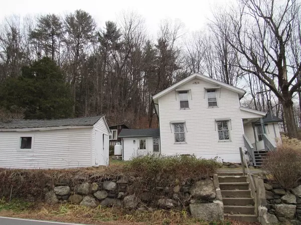 Huntington, MA 01050,9 Basket St