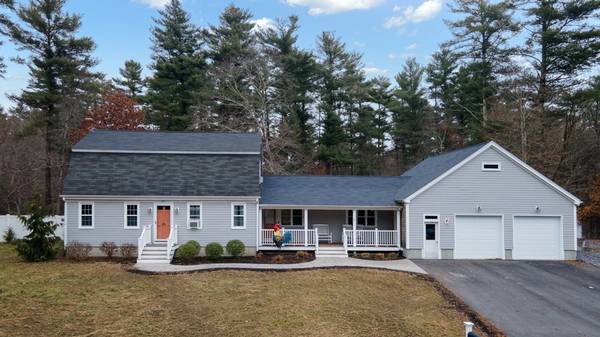 21 Rounsevell Dr, Freetown, MA 02717