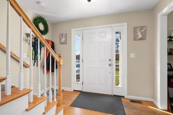 Bridgewater, MA 02324,102 Curve St.