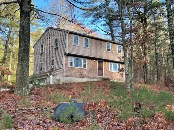 51 Boot Pond Road, Plymouth, MA 02360