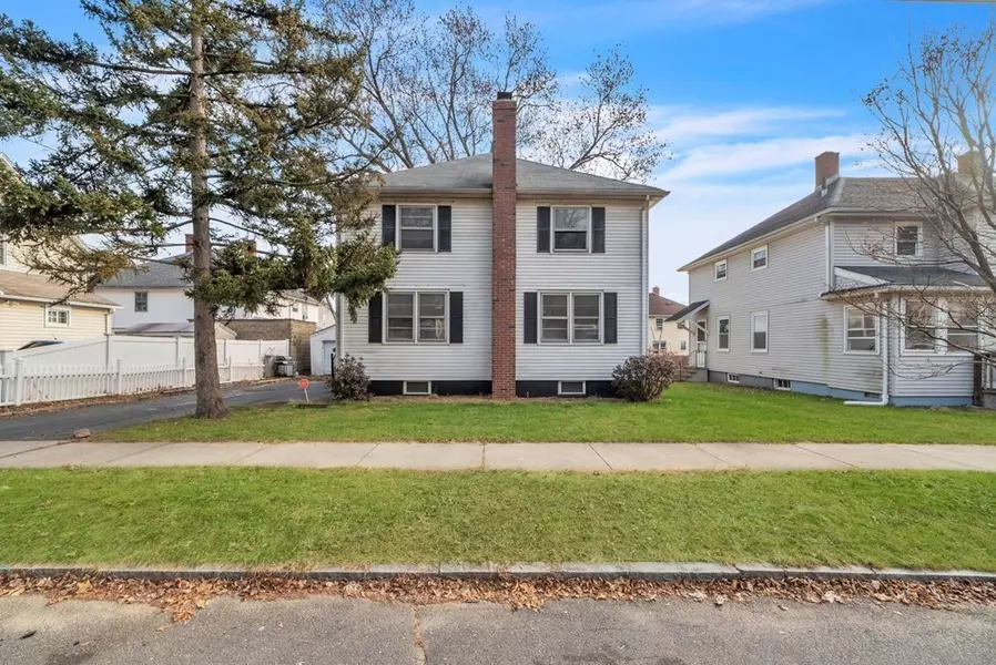 28 Burke St, Springfield, MA 01151