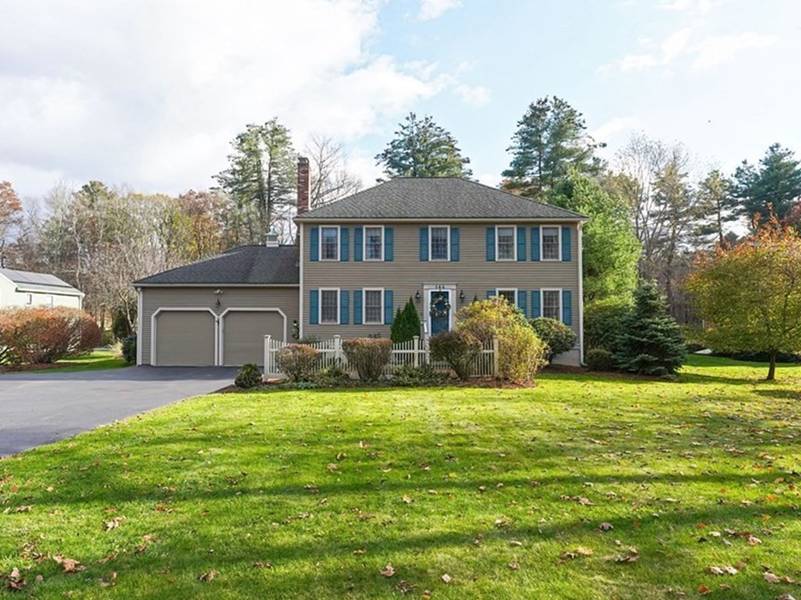 164 Woodland Rd, Southborough, MA 01772