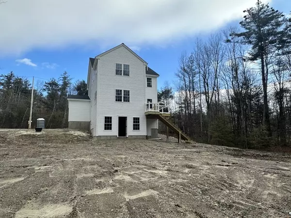 Ashburnham, MA 01430,38 Juniper Rd