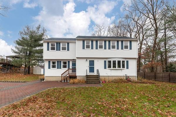 70 Wildcrest Ave, Billerica, MA 01821