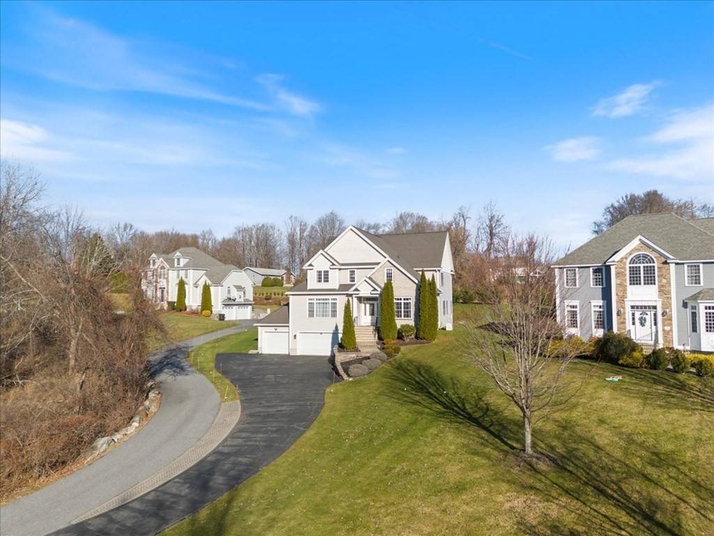 Methuen, MA 01844,8 Pine Tree Drive