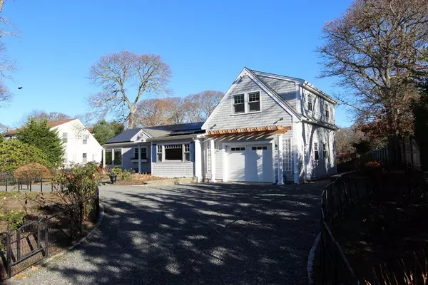 Brewster, MA 02631,66 Chapel Ln