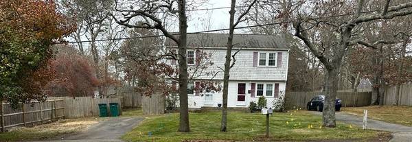 287 Old Townhouse Road, Yarmouth, MA 02673