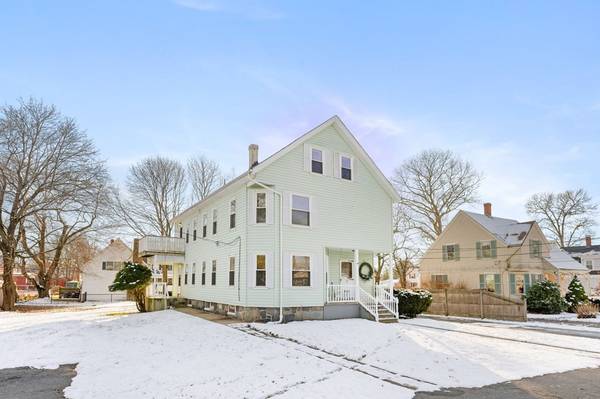 32 Carleton St, Whitman, MA 02382