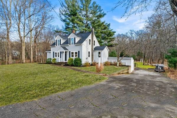 Northbridge, MA 01588,17 Keeler Rd