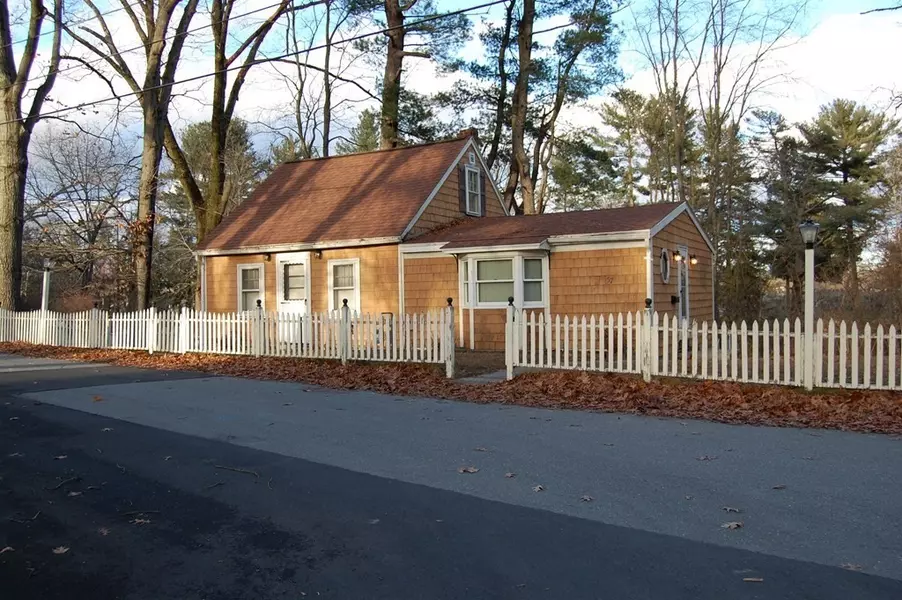 57 Shore Dr., Auburn, MA 01501