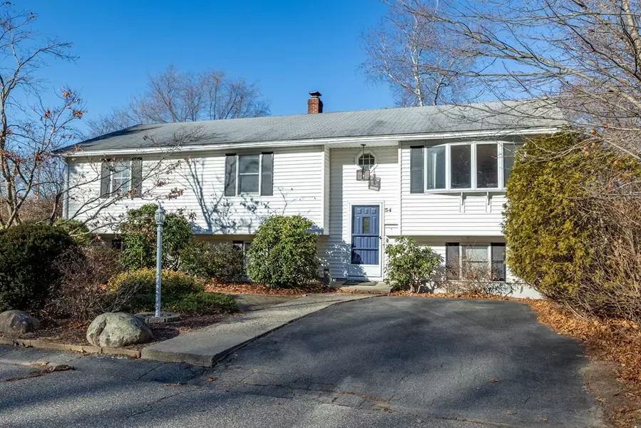 54 Wheeler St, Leominster, MA 01453