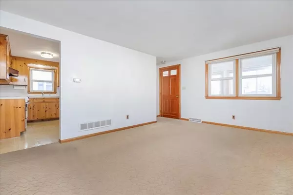 Peabody, MA 01960,21 Driscoll Street