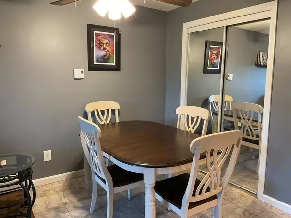 Bridgewater, MA 02324,180 Main St #C69