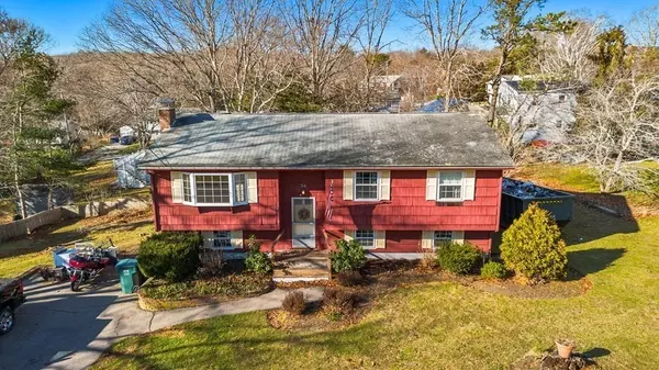 Plymouth, MA 02360,34 Clearwater Dr