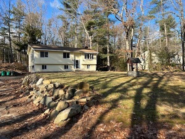 61 Mason Rd, Holden, MA 01522