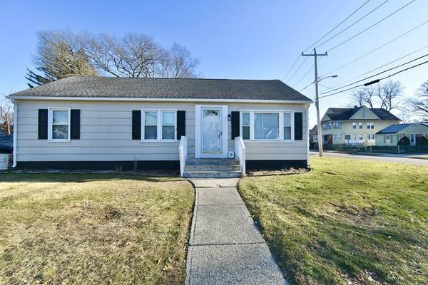 85 Farnsworth St, Springfield, MA 01107