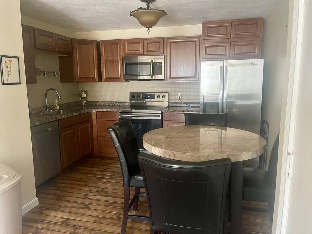 Rutland, MA 01543,176 Maple Ave #4-31