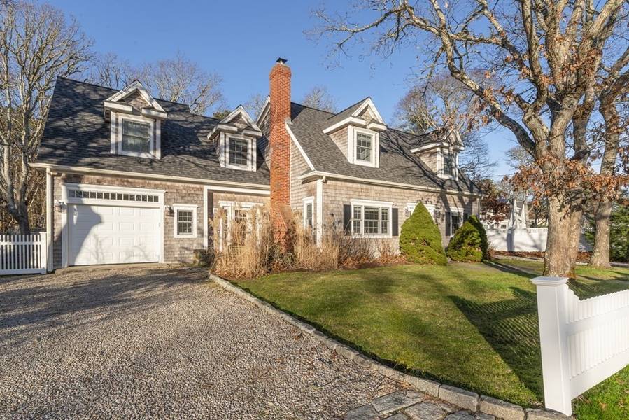 6 Beverly Lane, Harwich, MA 02671