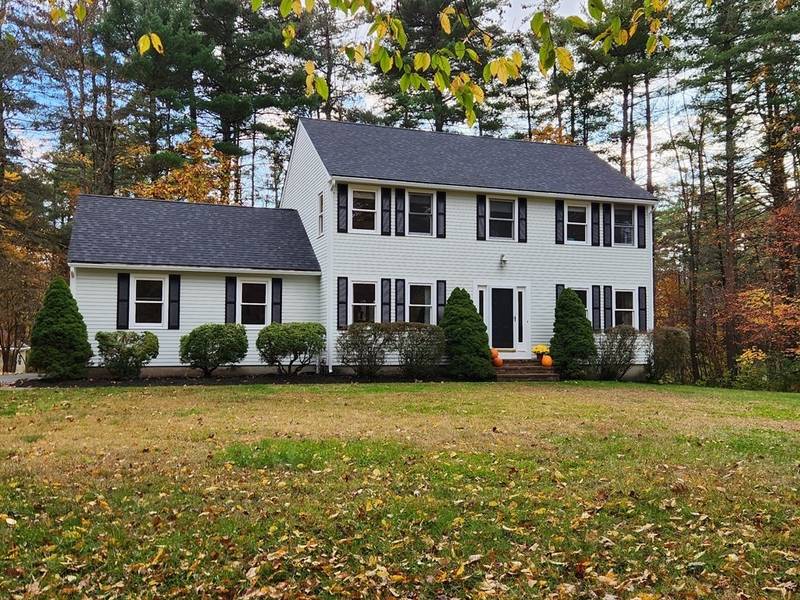 3 Country Club Road, Sterling, MA 01564